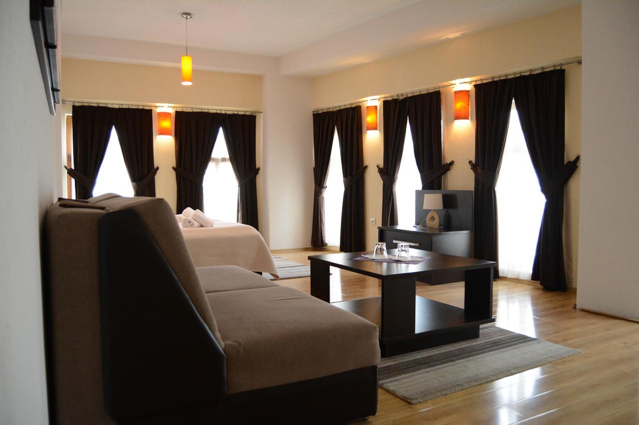 Hotel Treff Manastır Dış mekan fotoğraf