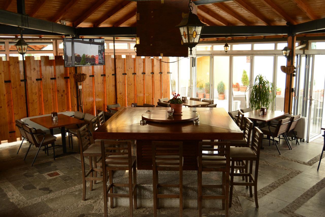 Hotel Treff Manastır Dış mekan fotoğraf