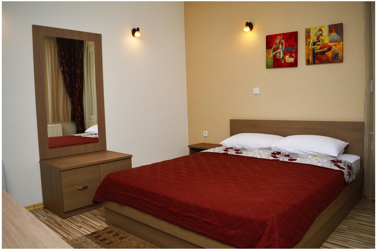 Hotel Treff Manastır Dış mekan fotoğraf